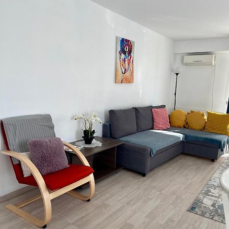 Fly Airport Residences & Therme-Self Check-In Otopeni Kültér fotó
